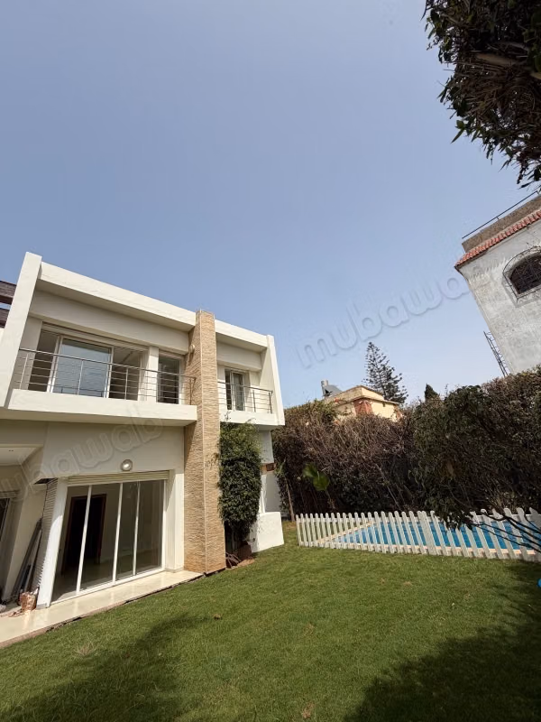 Villa di lusso in affitto a Oasis. 3 camere confortevoli. Salone tradizionale e sistema di antenna parabolica