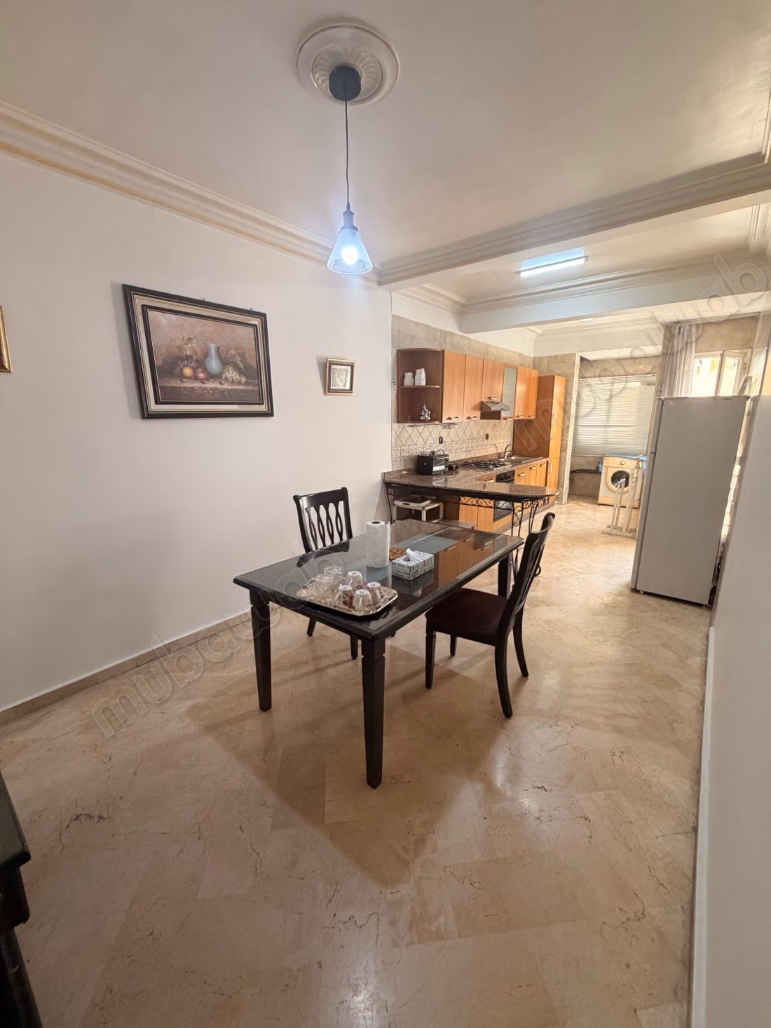 Bellissimo appartamento in affitto a Maârif. 3 stanze confortevoli. Ben arredato