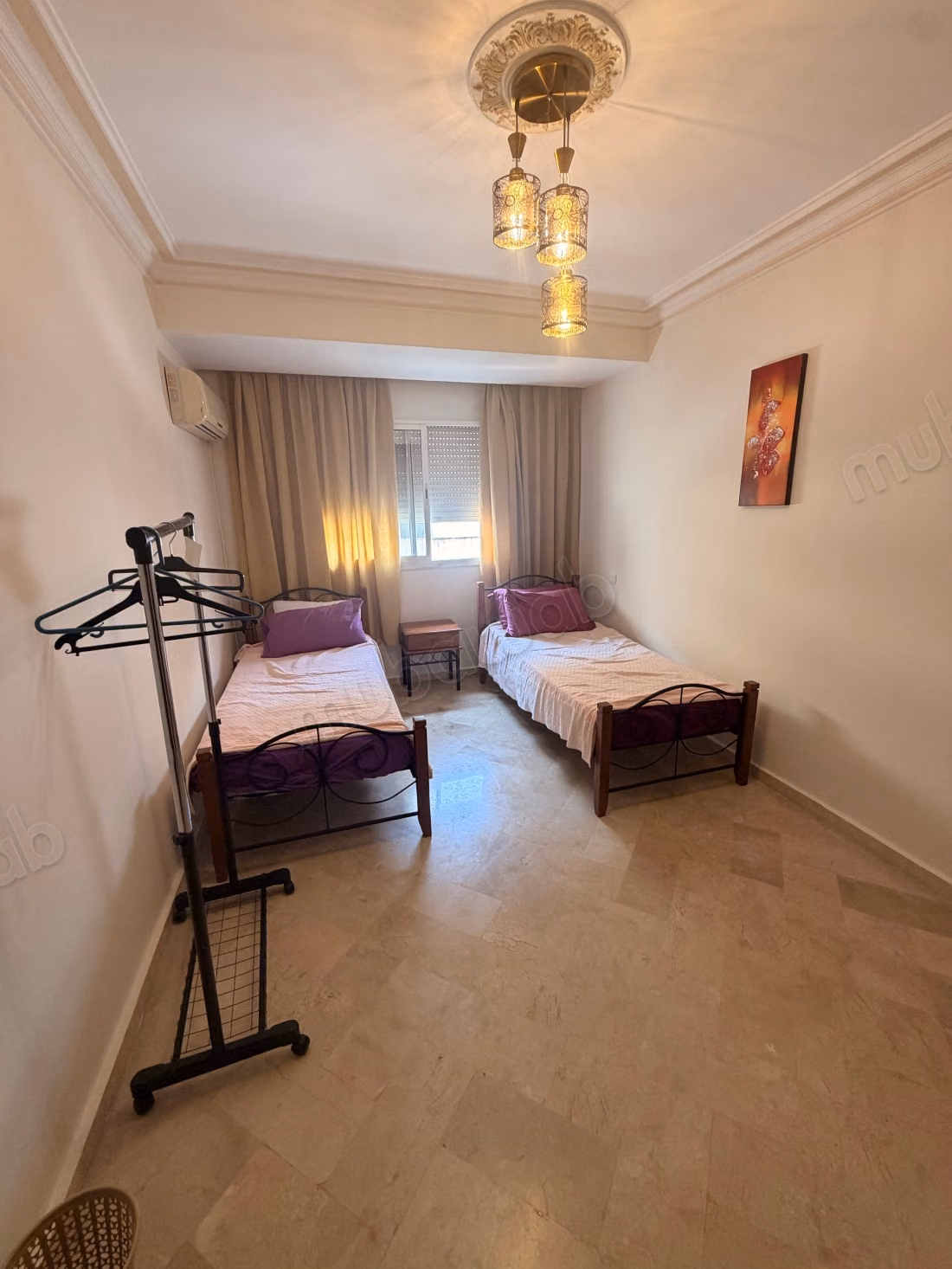 Bellissimo appartamento in affitto a Maârif. 3 stanze confortevoli. Ben arredato
