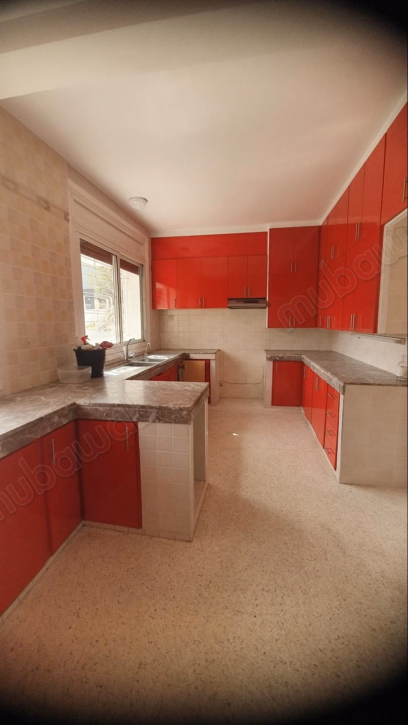 Villa avec piscine à louer à Cil
