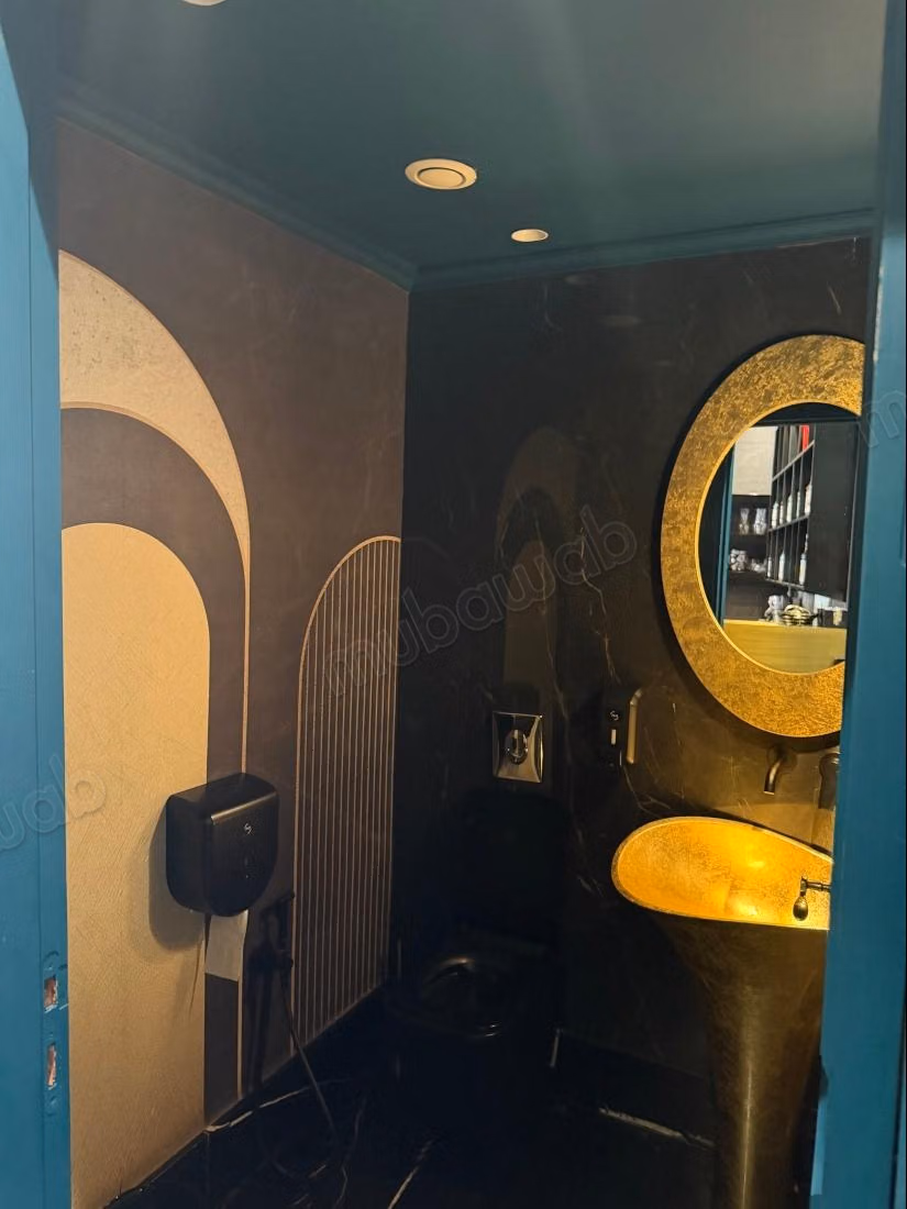 Restaurant haut de gamme entièrement équipé