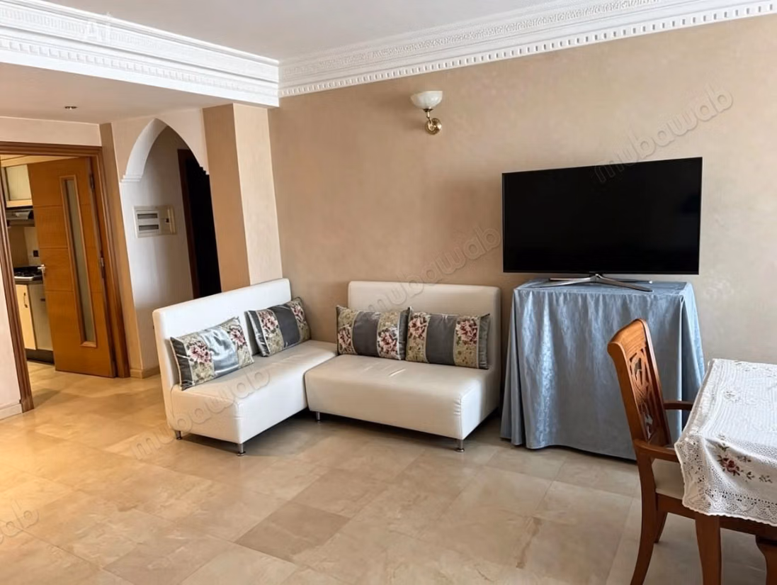 Appartements à louer à Asilah. 2 belles chambres. Double vitrage et porte solide