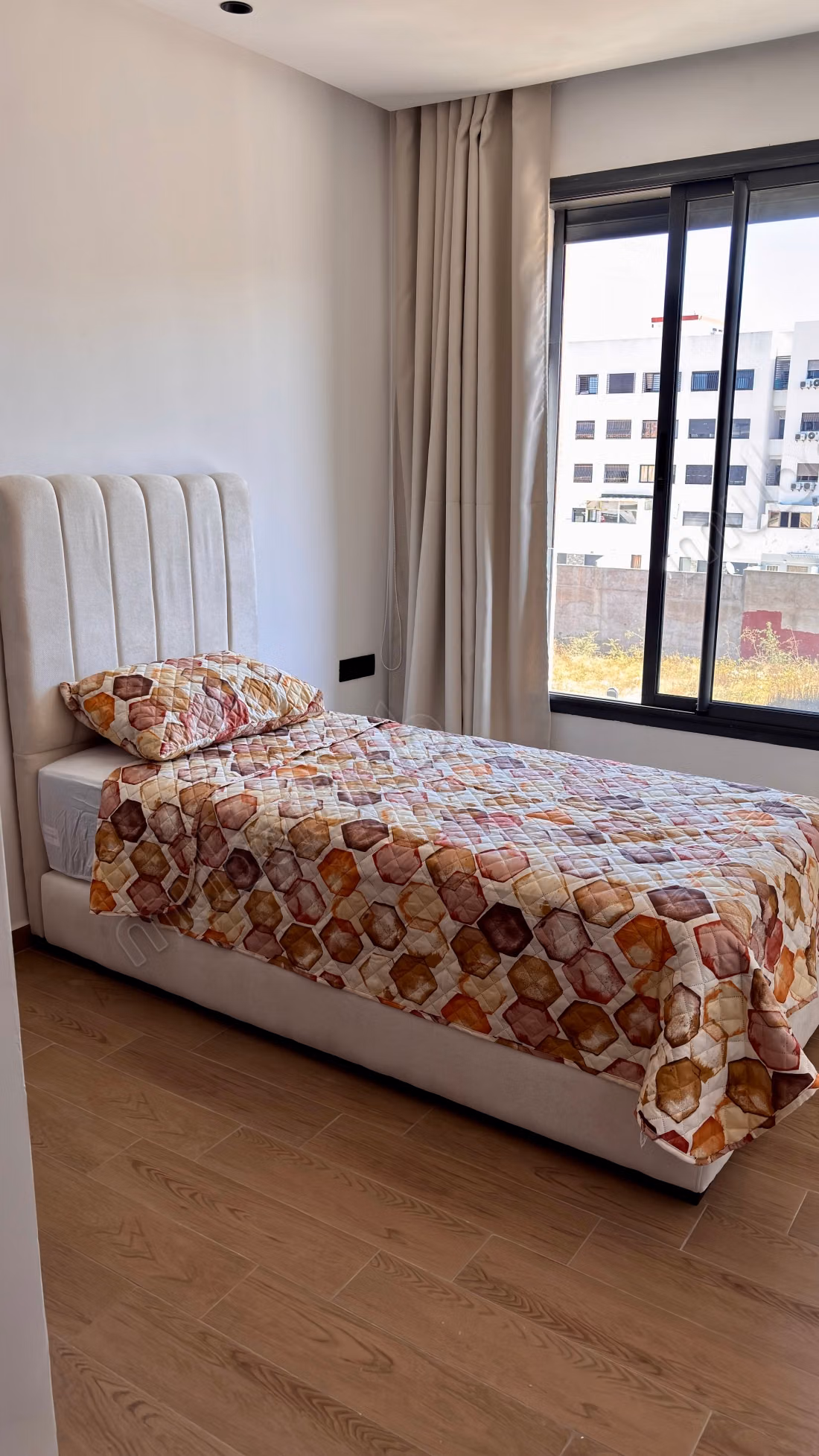 Très bel appartement en location à El Hadadda. 2 chambres. Meublé