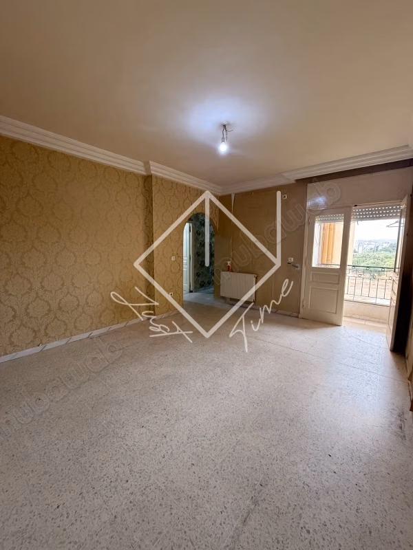 Appartamento S3 in vendita a Cité El Ghazela