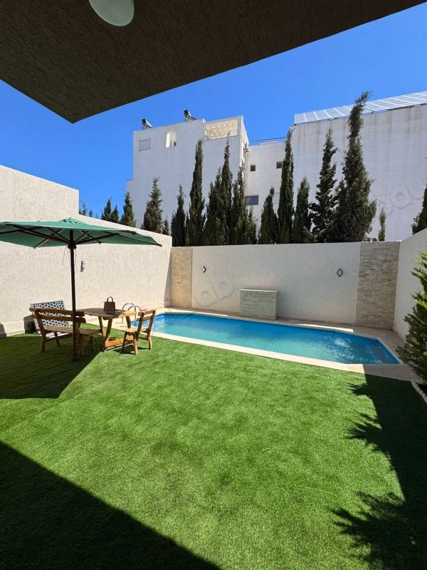 Duplex avec piscine 5mn a pied a la plage mansoura