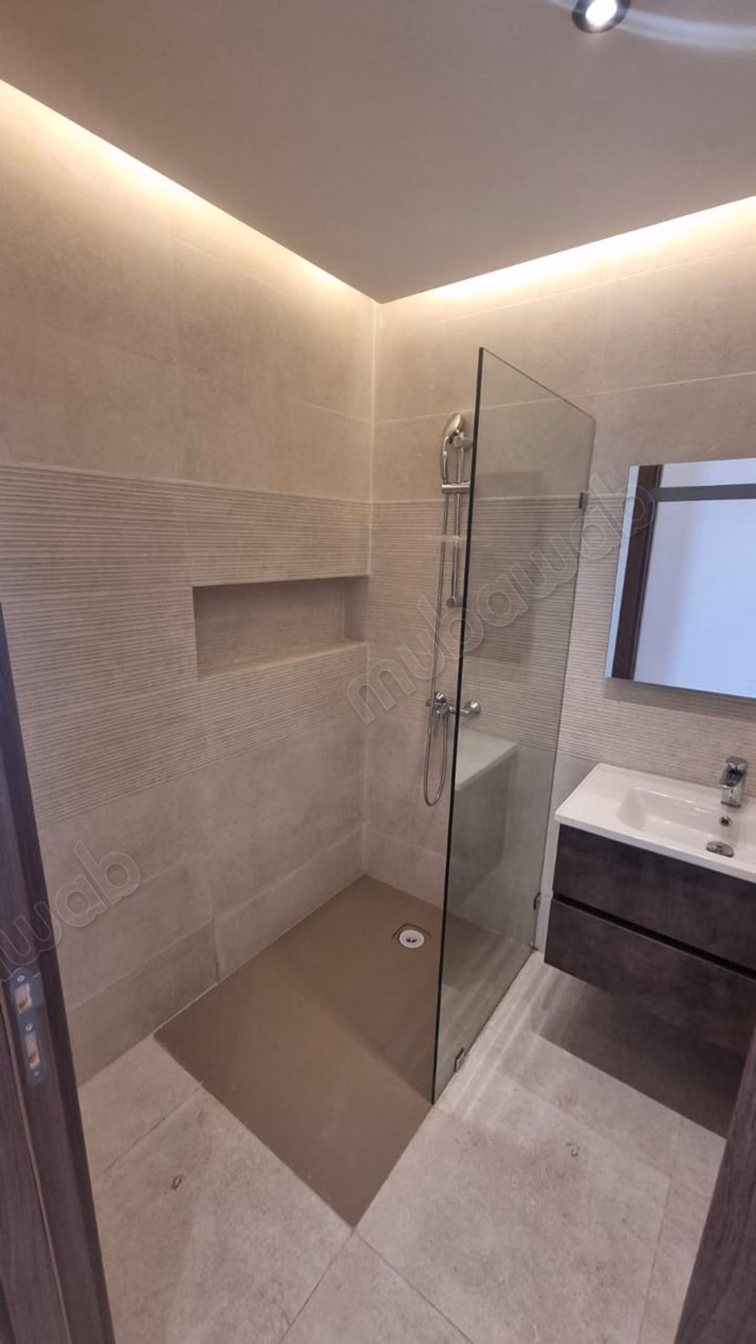 3-slaapkamer appartement te huur in El Menzeh