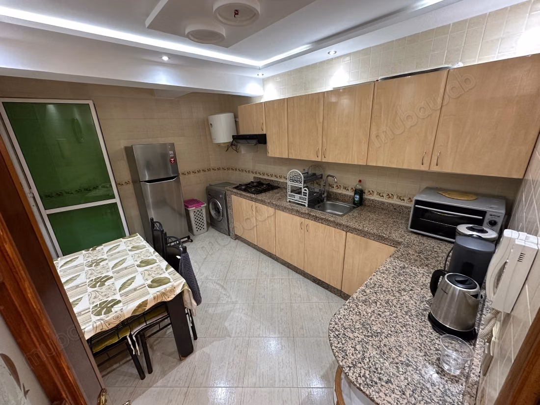 Apartamento amueblado en alquiler, 3 habitaciones, centro