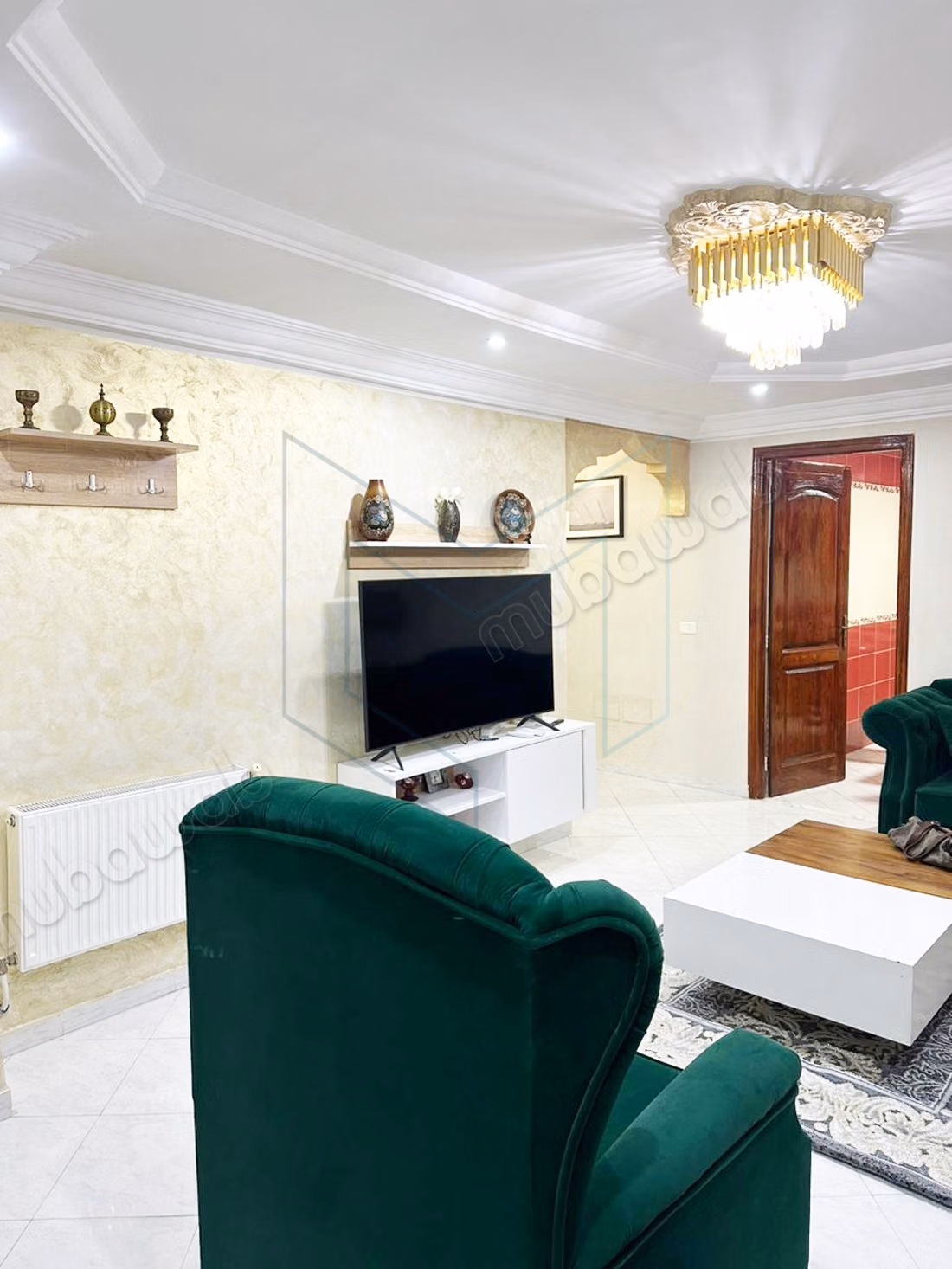 À louer à La Marsa Ville, un étage de villa