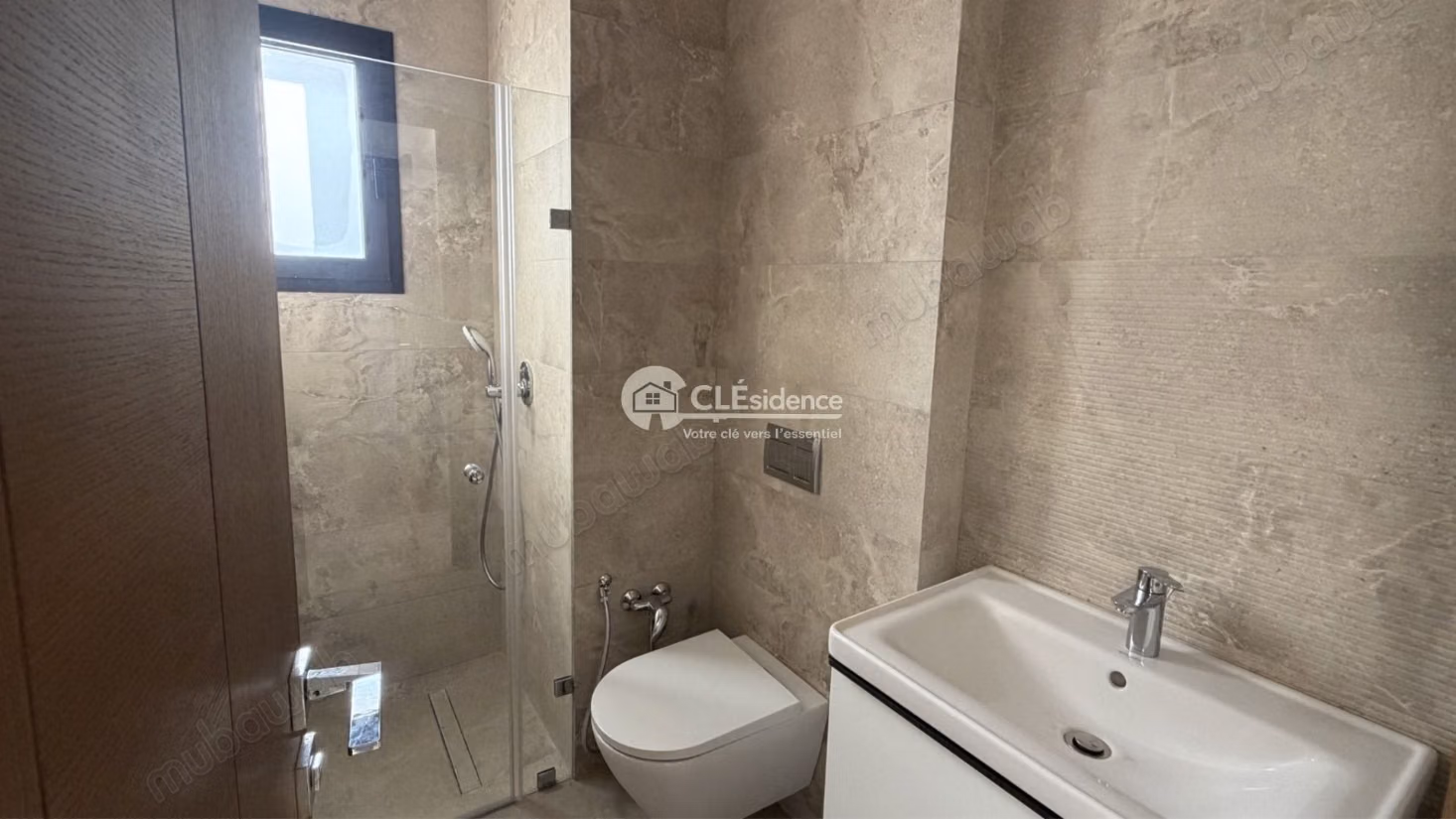 Spacieux S3 a vendre à la soukra chotrana1