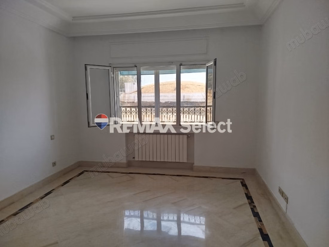 Villa de Prestige à Louer à Gammarth