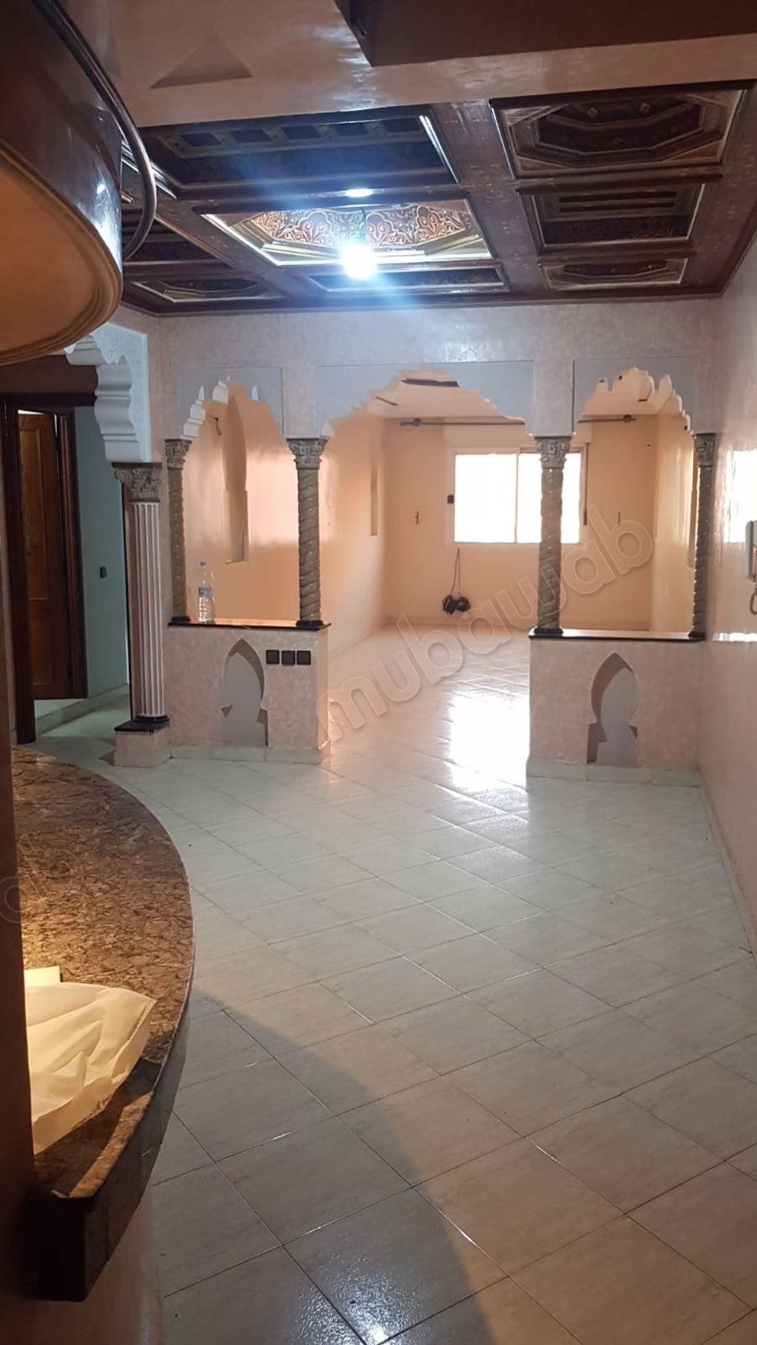 Très bel appartement en location à Ain Mezouar. 2 chambres. Belle terrasse