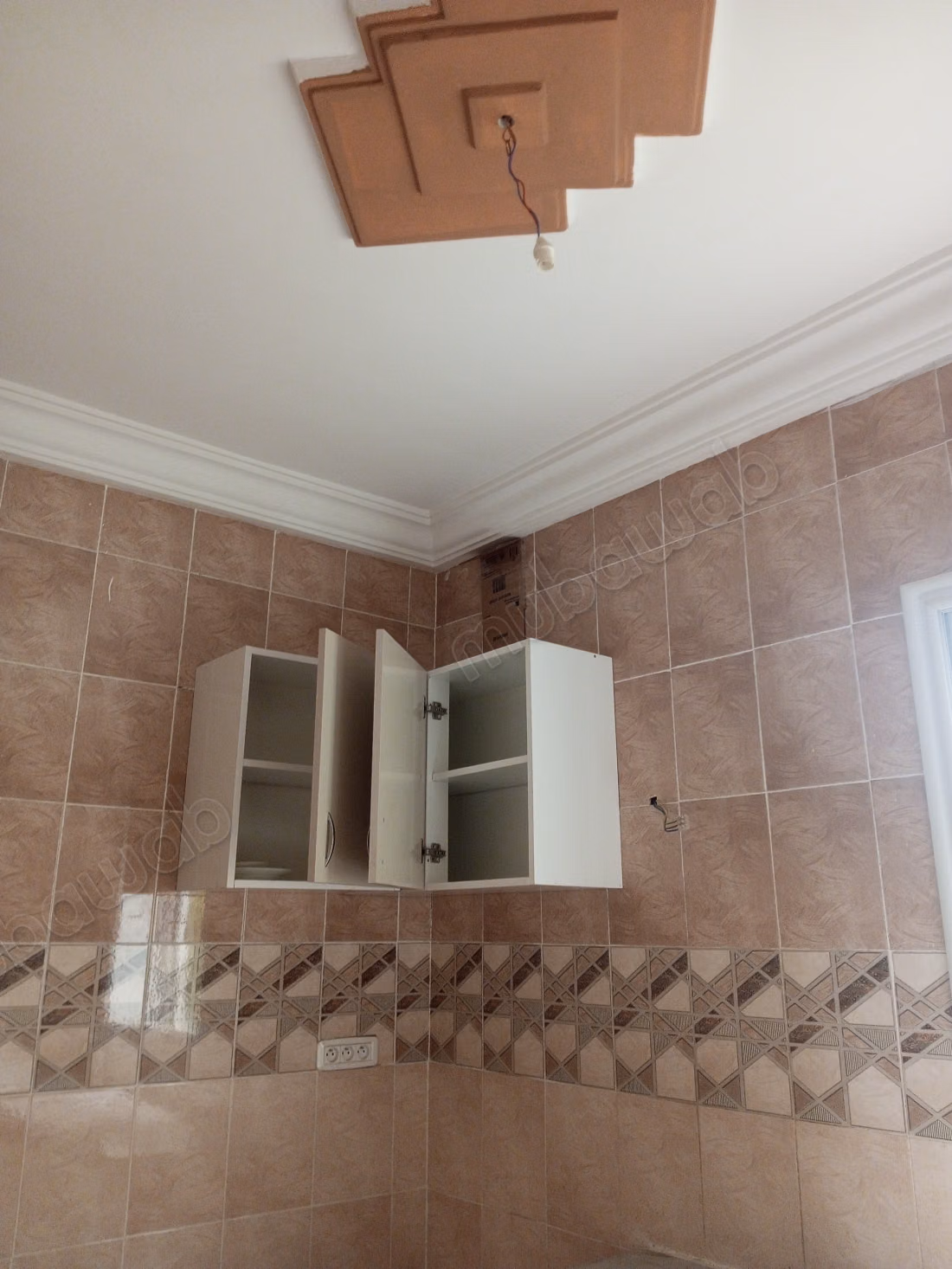 Affitta la tua residenza a El Agba. 2 camere. Grande balcone