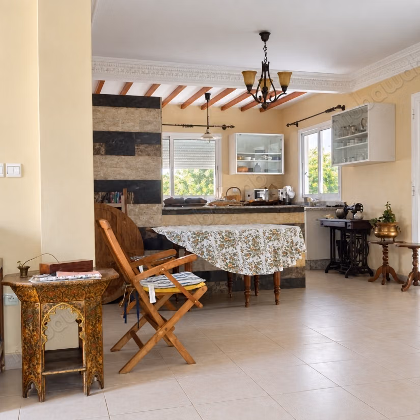 Villa te koop - Benslimane, 284 m²