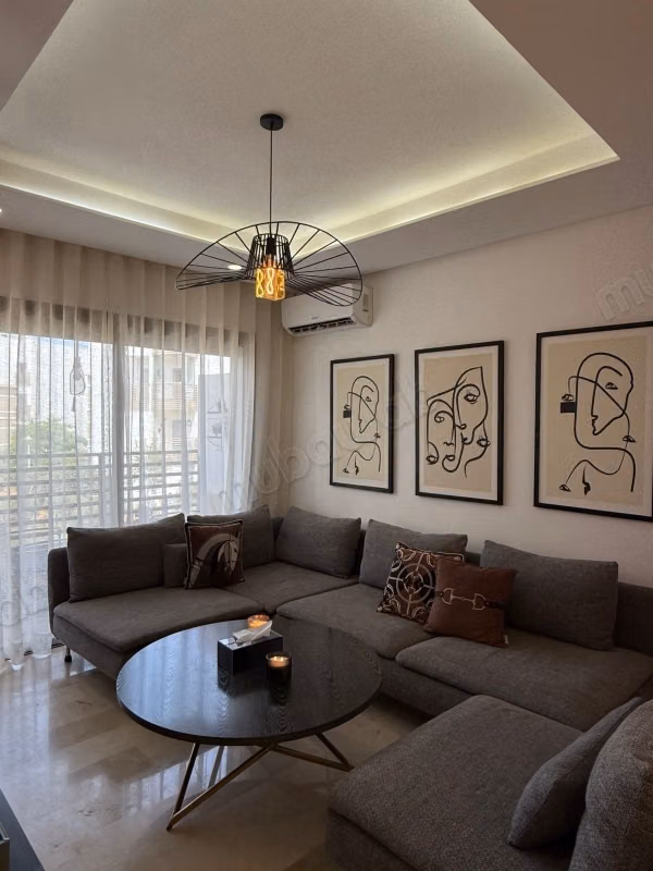 Apartamento en venta en Bouskoura; Amueblado