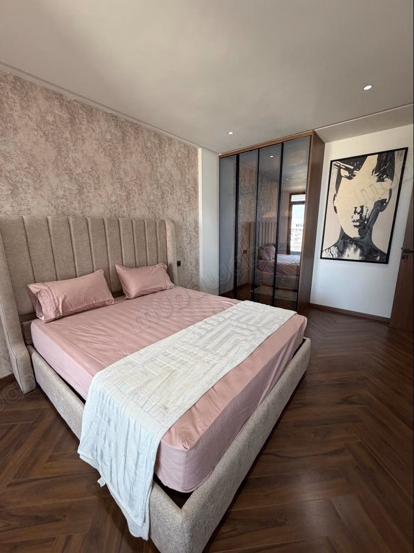 Appartement te huur in Les princesses. Totale oppervlakte 48 m². Goed gemeubileerd