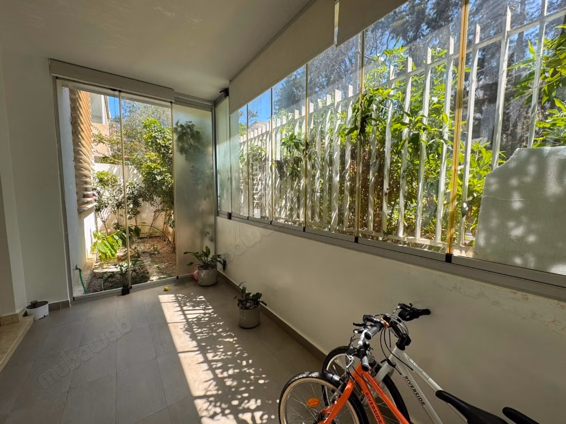 Appartement 2 chambres Superficie 178m — 2