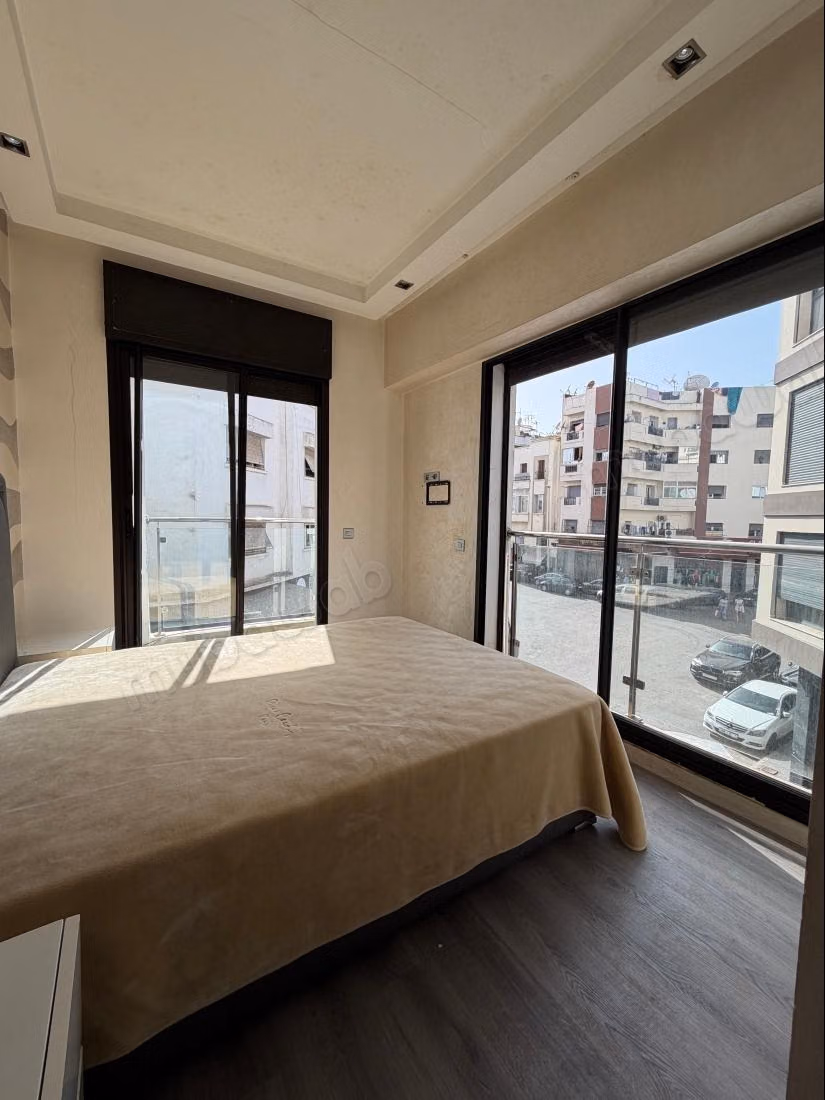 Mooie volledig gemeubileerde appartement te koop