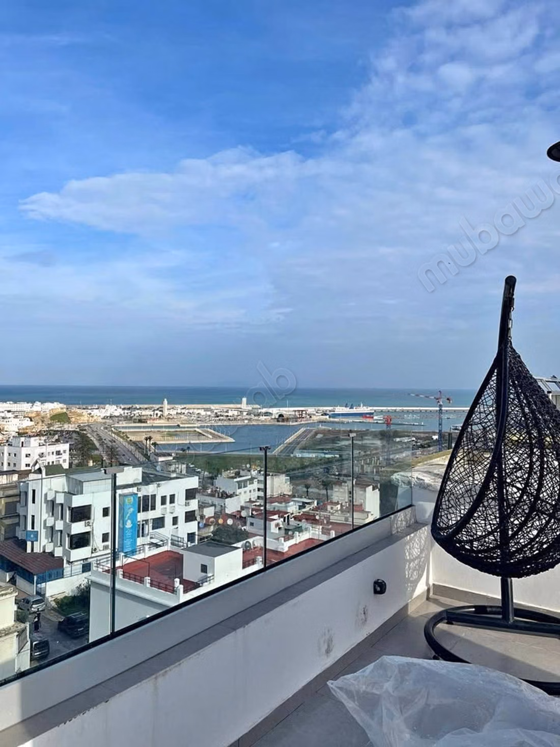 Merveilleux triplex meublé, vue mer, tanger