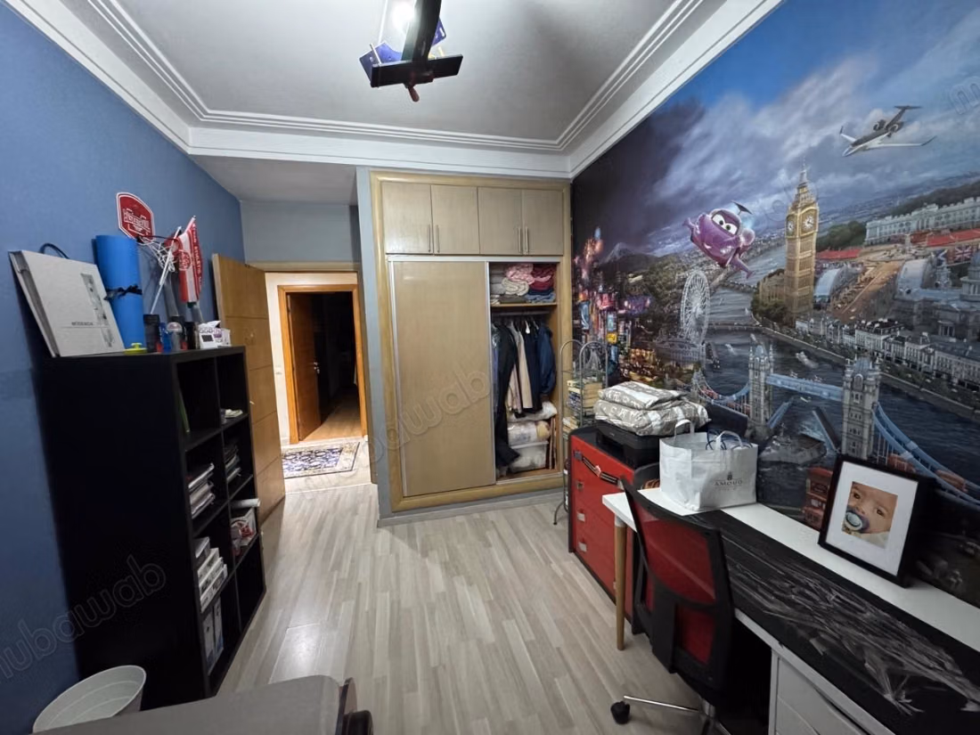 Te koop appartement in Les princesses. Totale oppervlakte 138 m². Lift