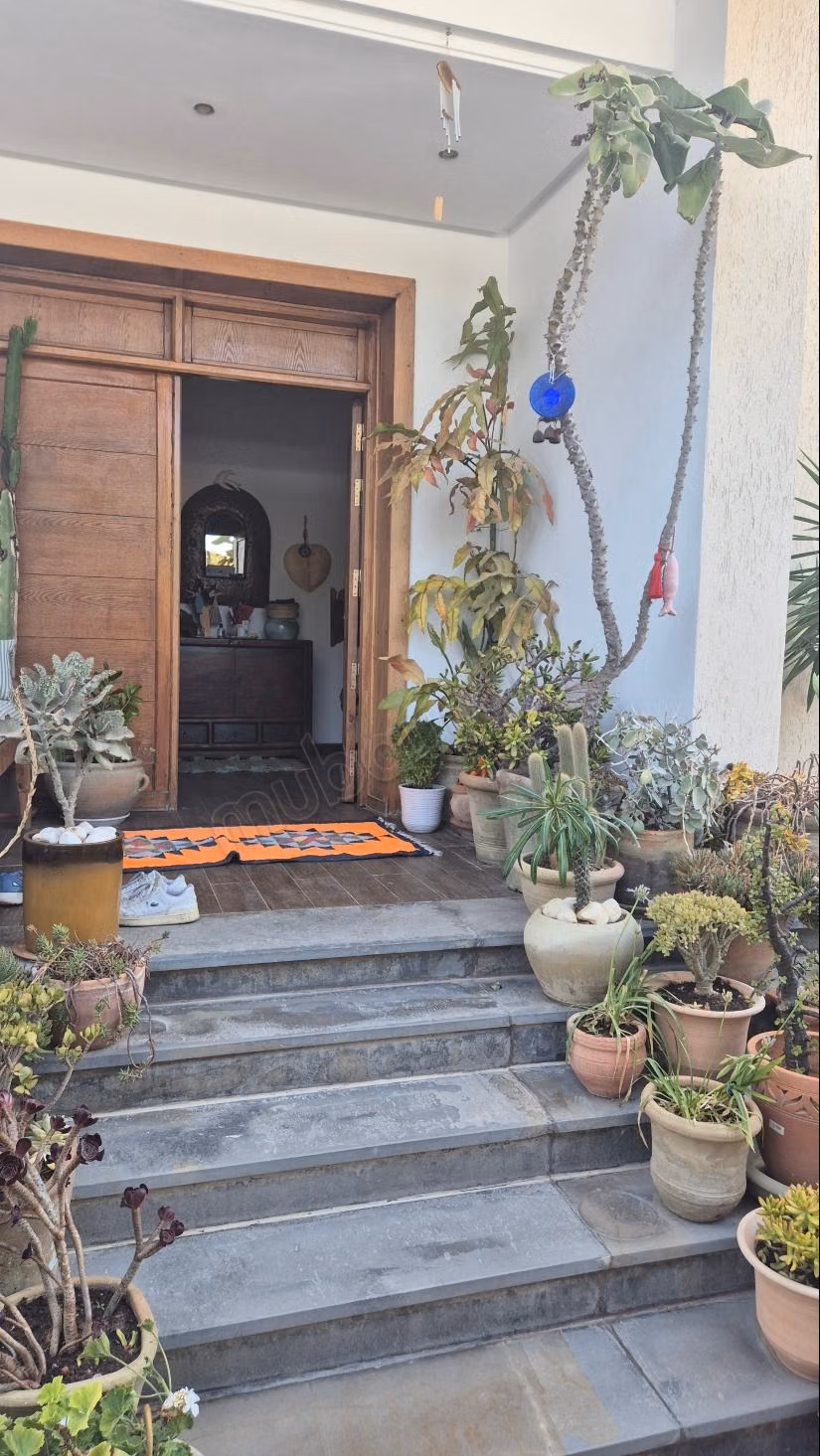 Casa di lusso in vendita a Gammarth Village. 5 camere confortevoli. Aria condizionata e piscina