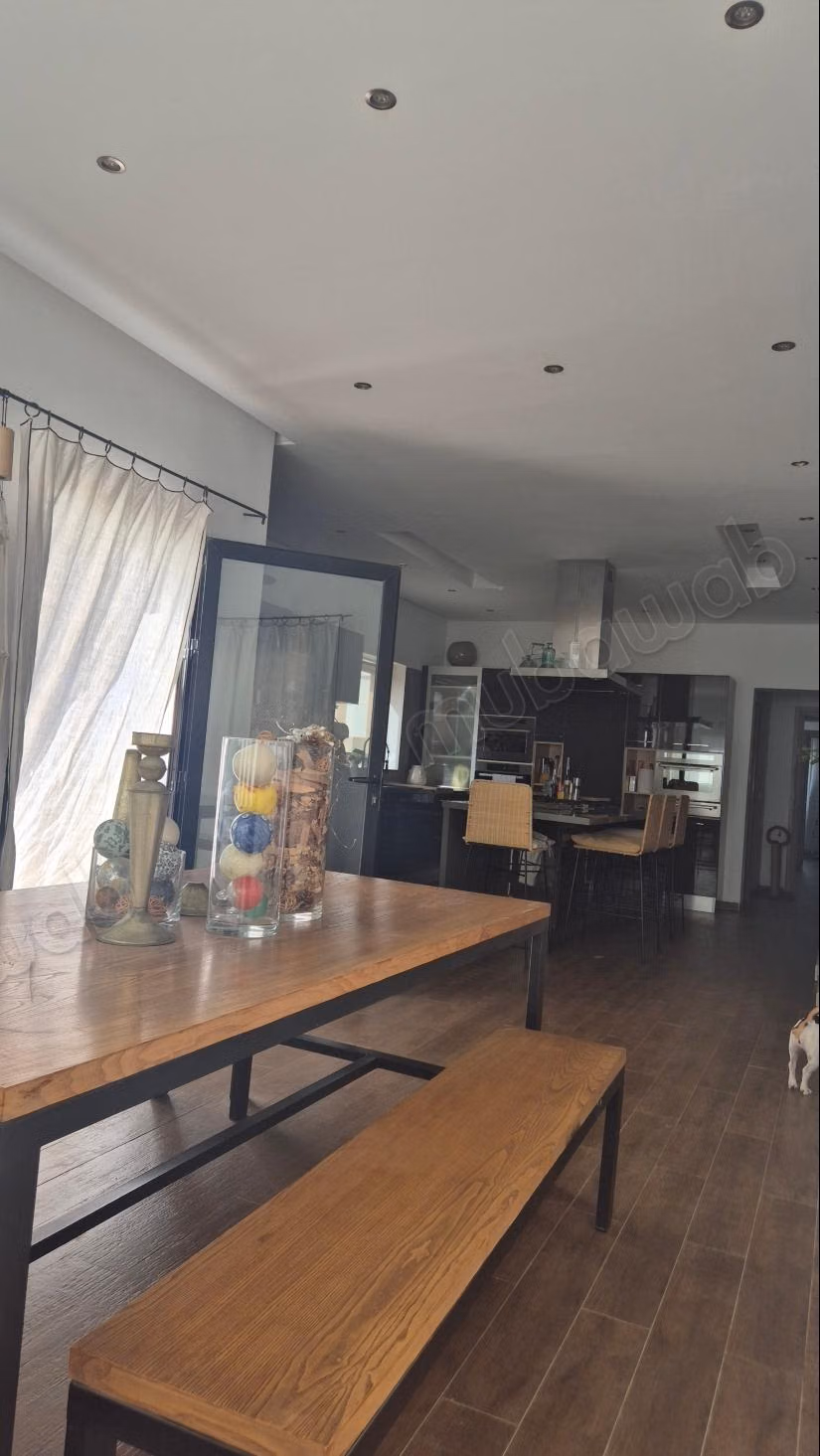 Casa di lusso in vendita a Gammarth Village. 5 camere confortevoli. Aria condizionata e piscina