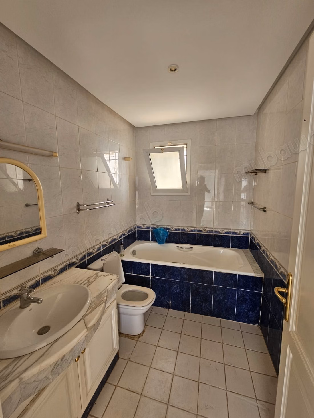 For Rent - Spacious S4 in Ennasr 2