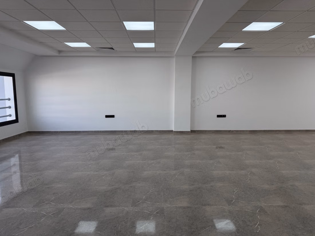 Bureau 10 de 108 m2 a louer 
oulad mtaa 
temara