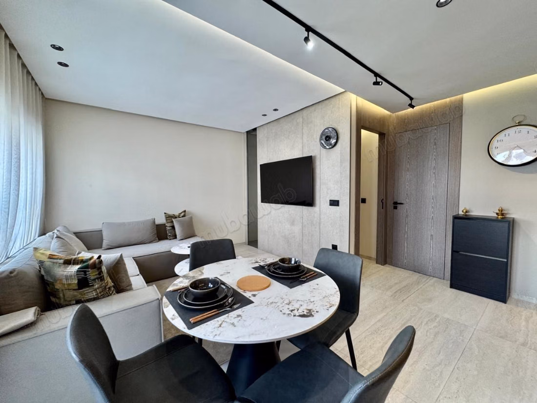 Studio arredato Riviera/Ghandi in affitto