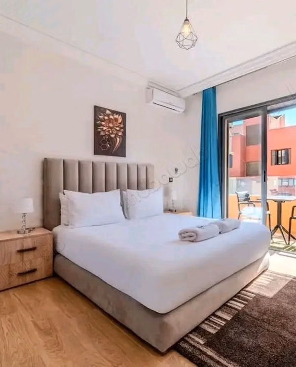 Seasonal rental in Guéliz. 1 bedroom. Elevator and garage
