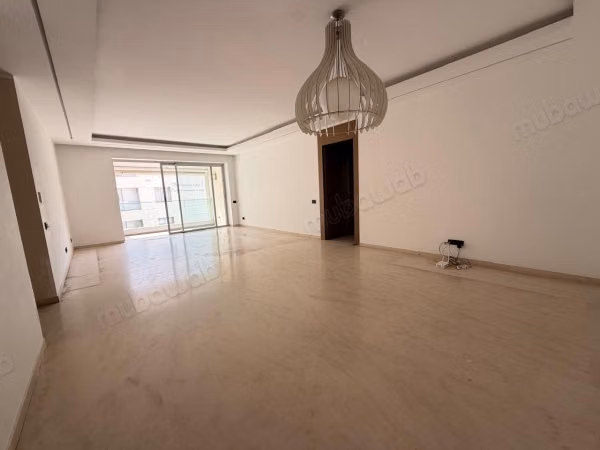 Très bel appartement en location CLOS DES PINS