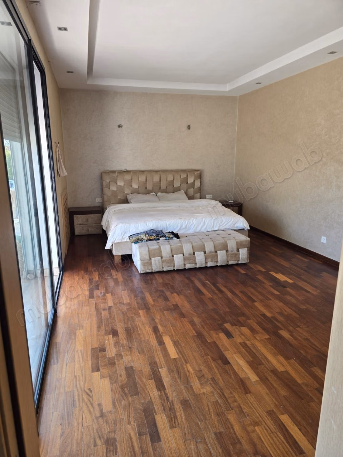 Prachtige moderne villa te koop in het mooie Bouskoura dorp