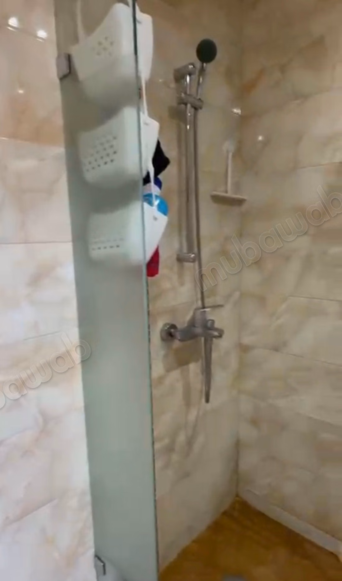 Huur dit appartement in Dar Bouazza. Oppervlakte 80 m². Gemeubileerd
