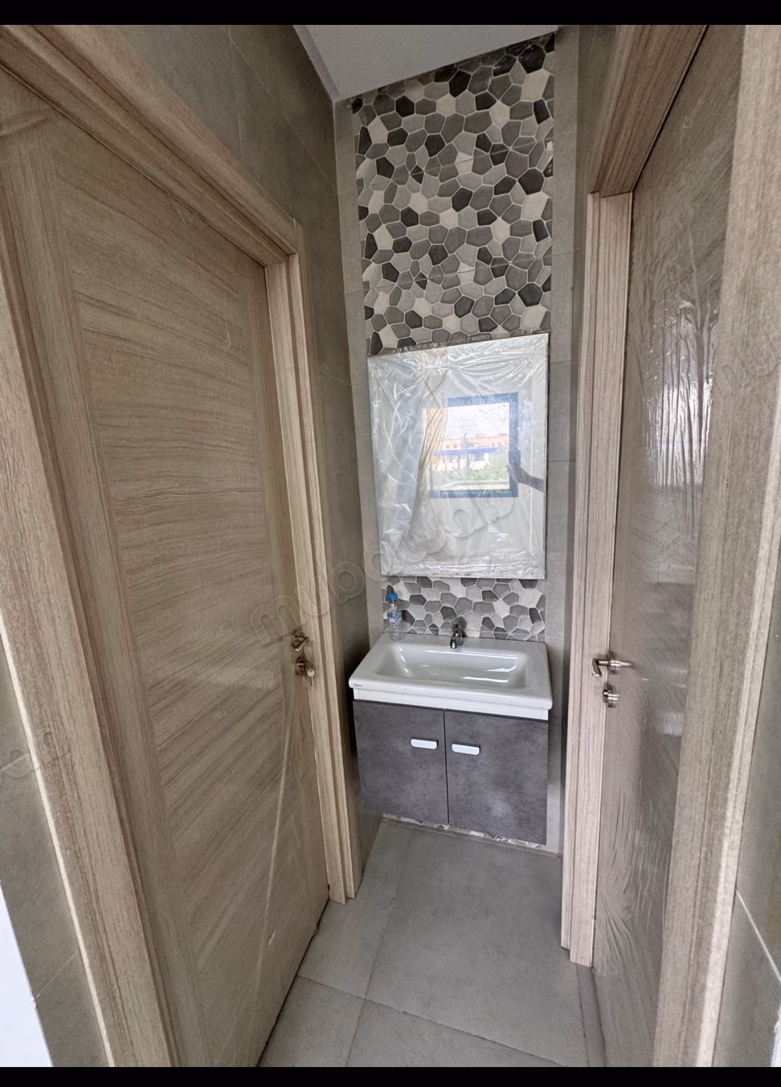Uffici in affitto. Superficie 74/ 97m²