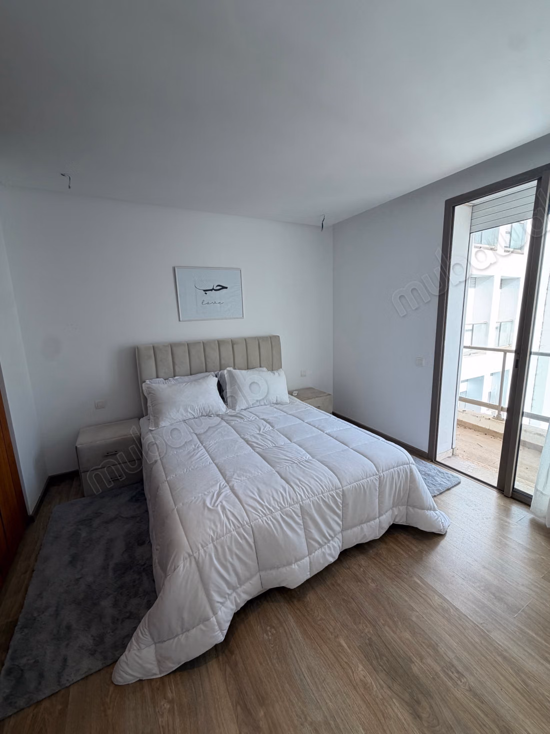 Très bel appartement en location à Dar Bouazza.
Surface de 145 m².
Bien meublé