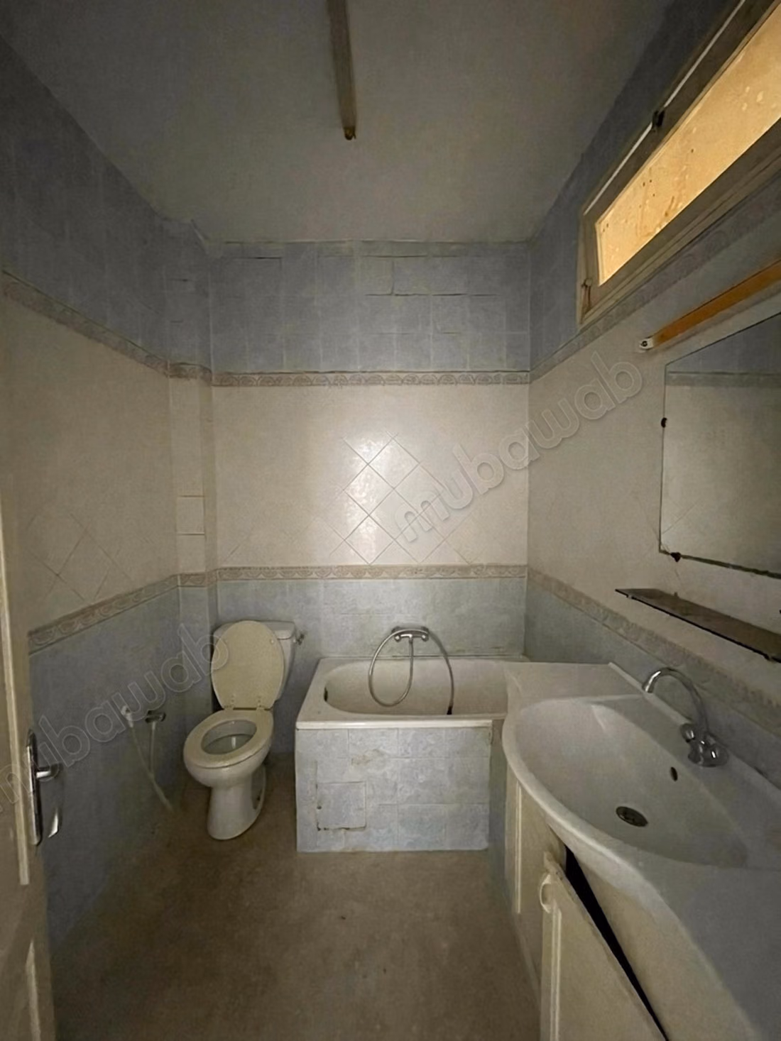 Maison 180m² à La Soukra – RDC 
étage