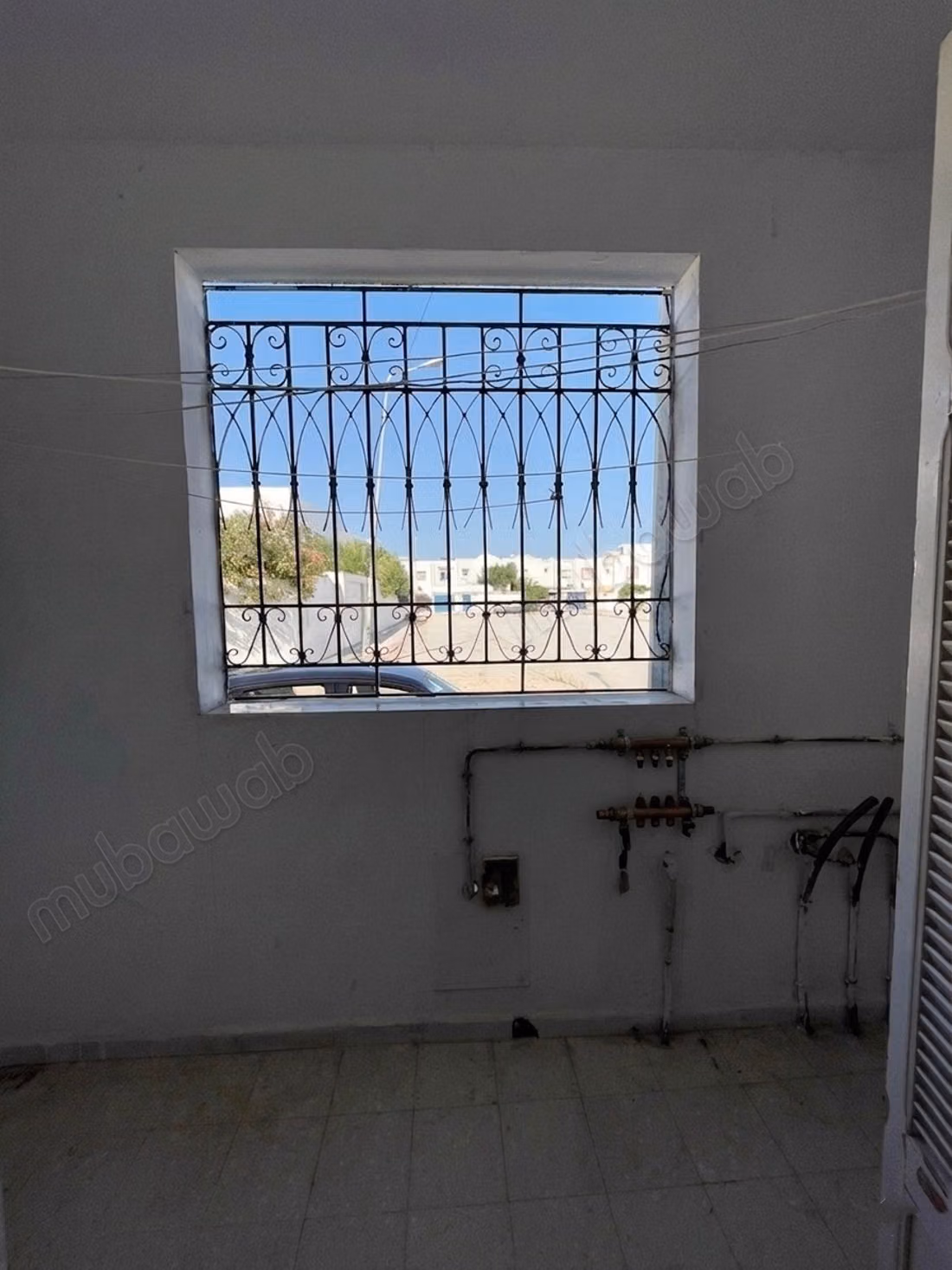 Maison 180m² à La Soukra – RDC 
étage