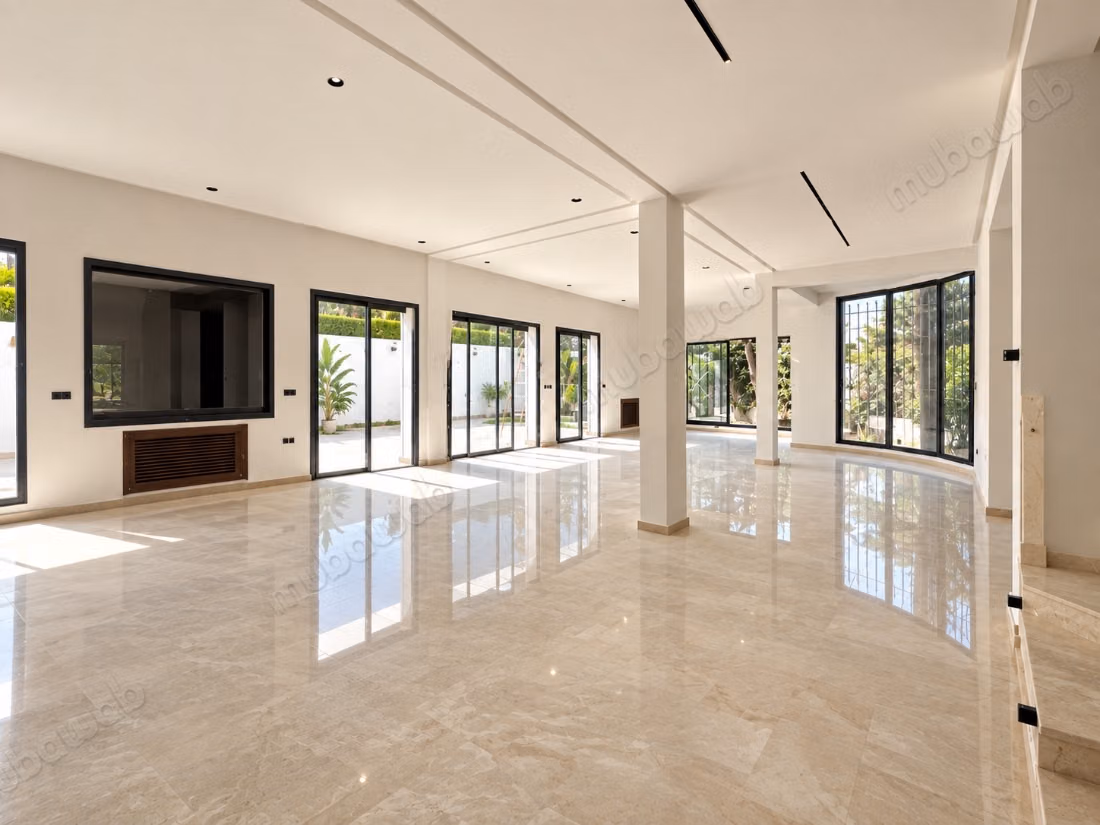 Top villa renovated with swimming pool