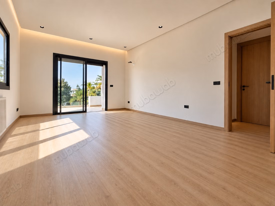 Top villa renovated with swimming pool
