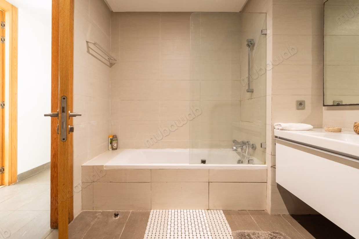 Furnished two-bedroom apartment for rent in Ain Diab with sea view