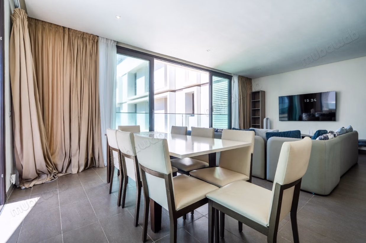 Furnished two-bedroom apartment for rent in Ain Diab with sea view