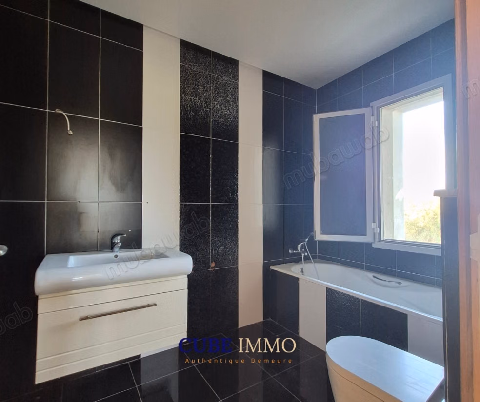À vendre– S3 avec vue sur mer et foret