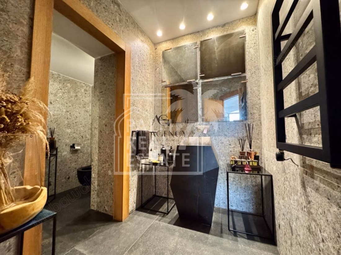 Aïn Diab – Uitzonderlijke Villa te Koop