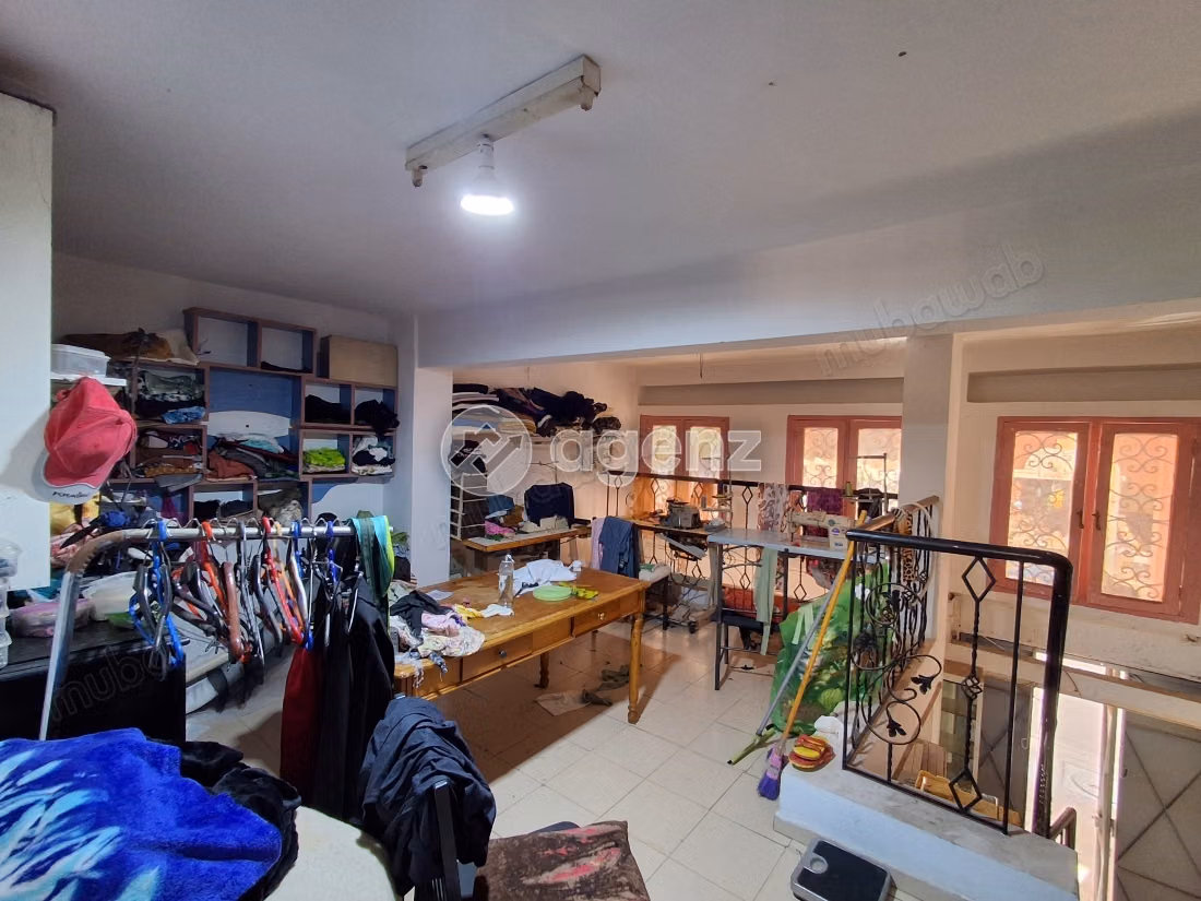 Commercio in vendita 27 m² Al Qods Salé