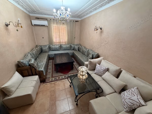 Appartamento in affitto a Hay Mabrouka. Superficie di 60 m². Ben arredato