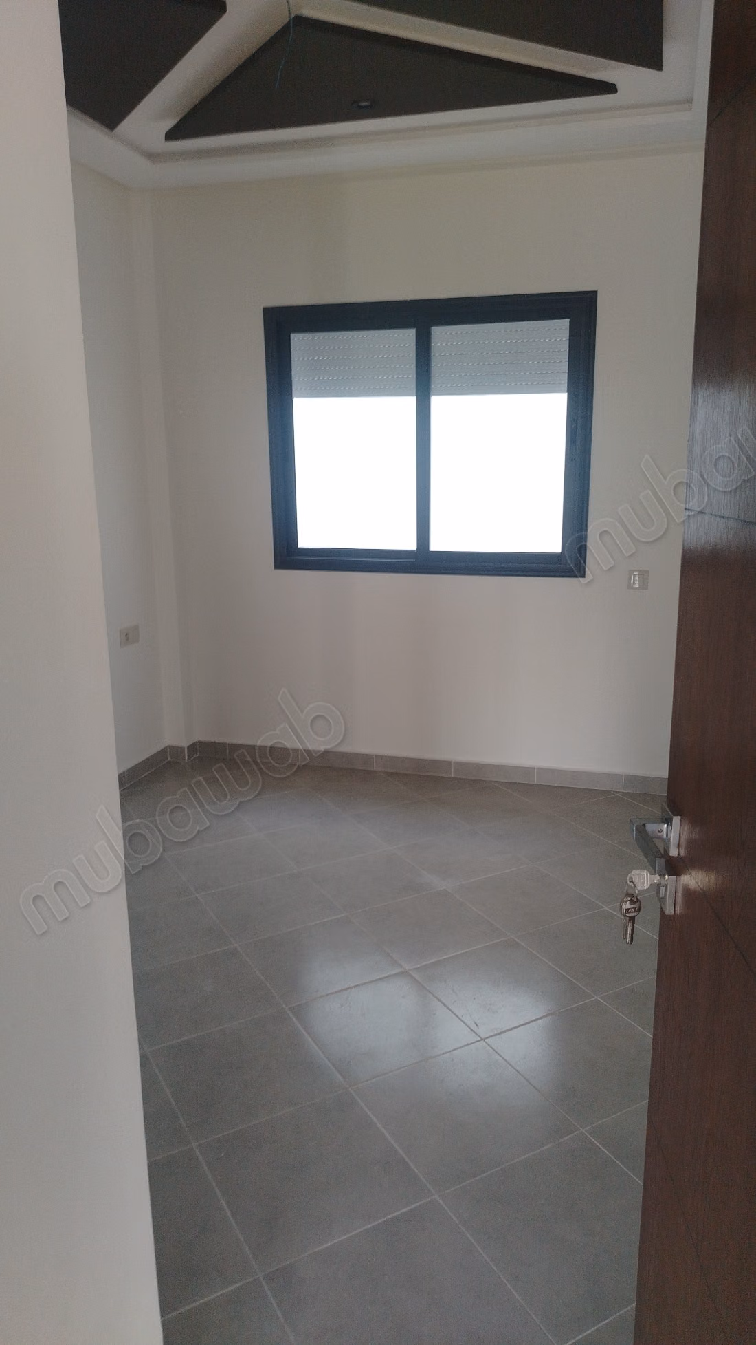 Apartamento en venta en Mehdia. 2 habitaciones. Puerta blindada, salón marroquí tradicional