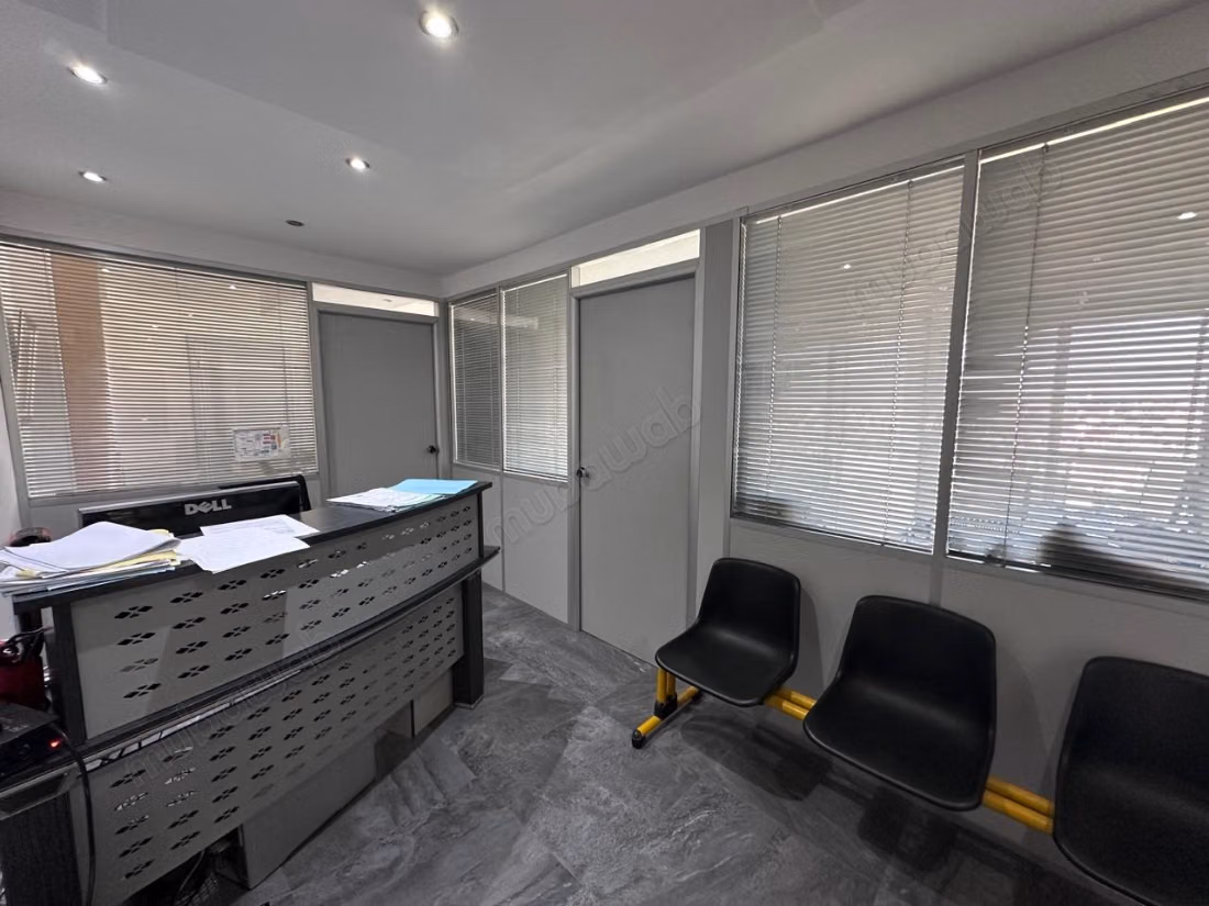 Plateau de 148 m² au 6e étage, Casablanca Titré