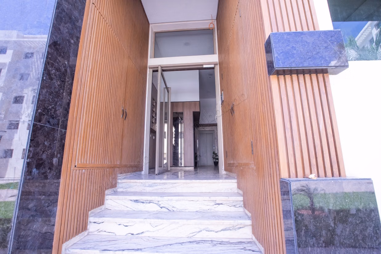 Piso en venta en Bouskoura Ville. Superficie 75 m²