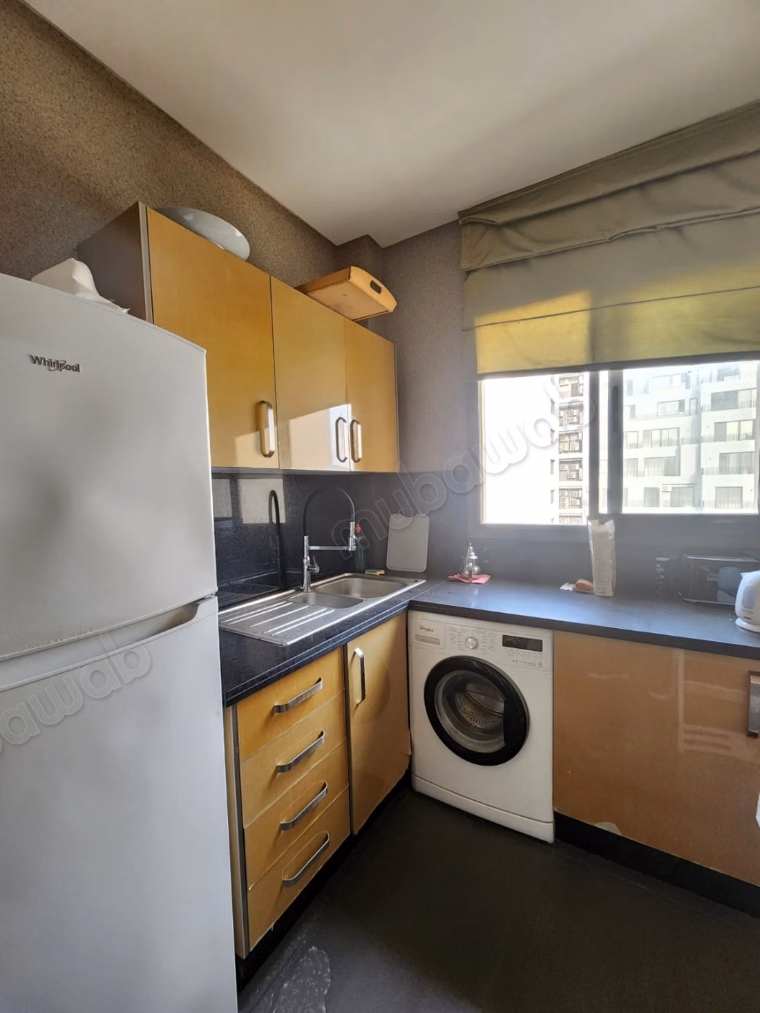 Apartamento de 2 habitaciones salón amueblado de lujo en Bourgogne Ouest