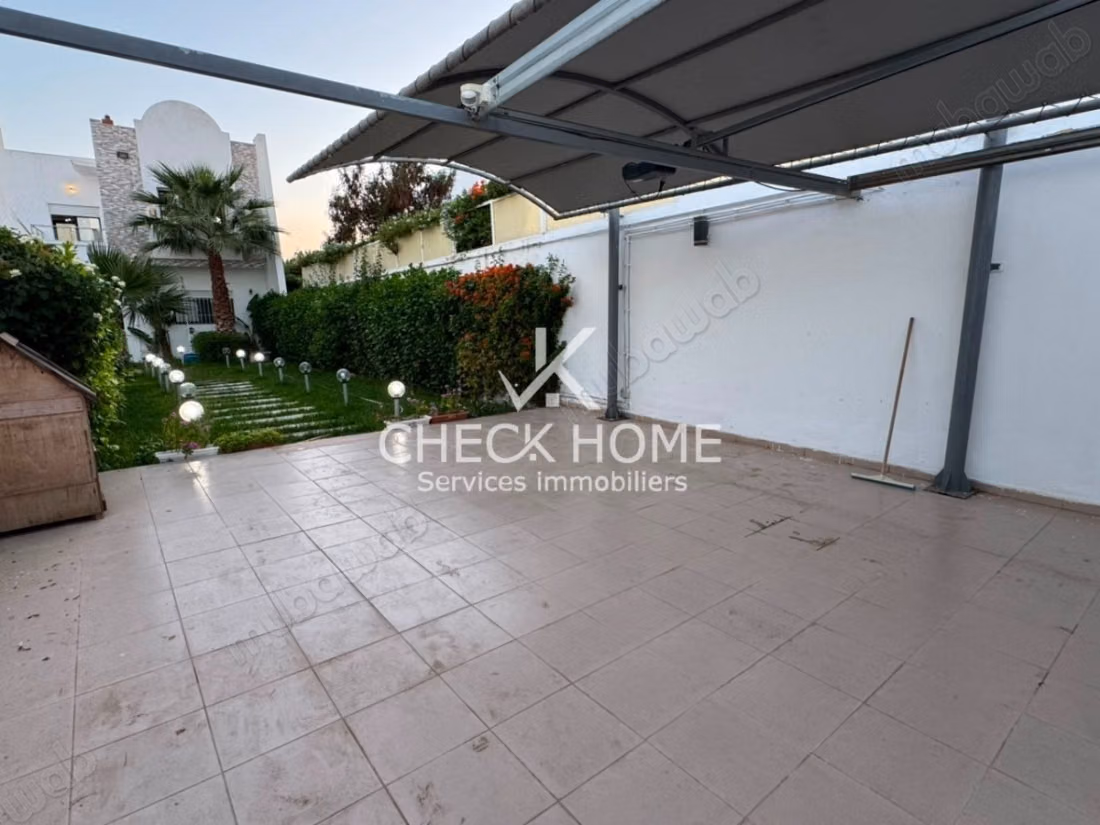 Location annuelle Villa S4 à Hammamet Craxi
