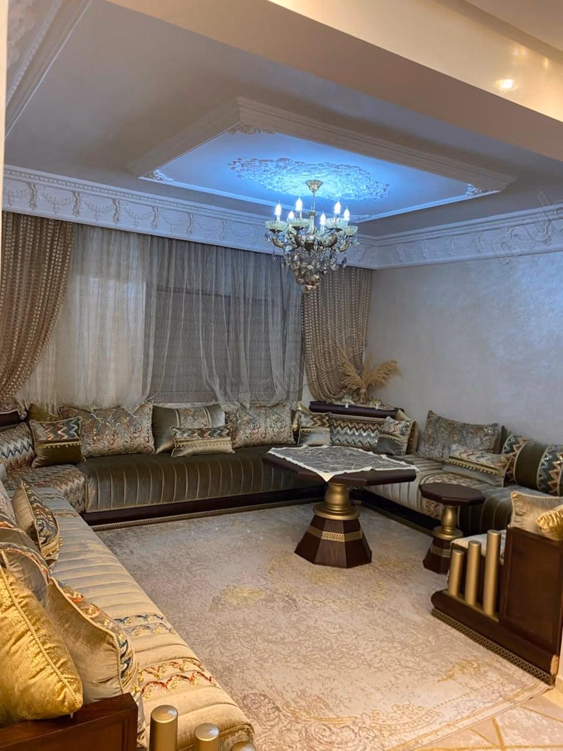 Apartment for sale in Oulfa